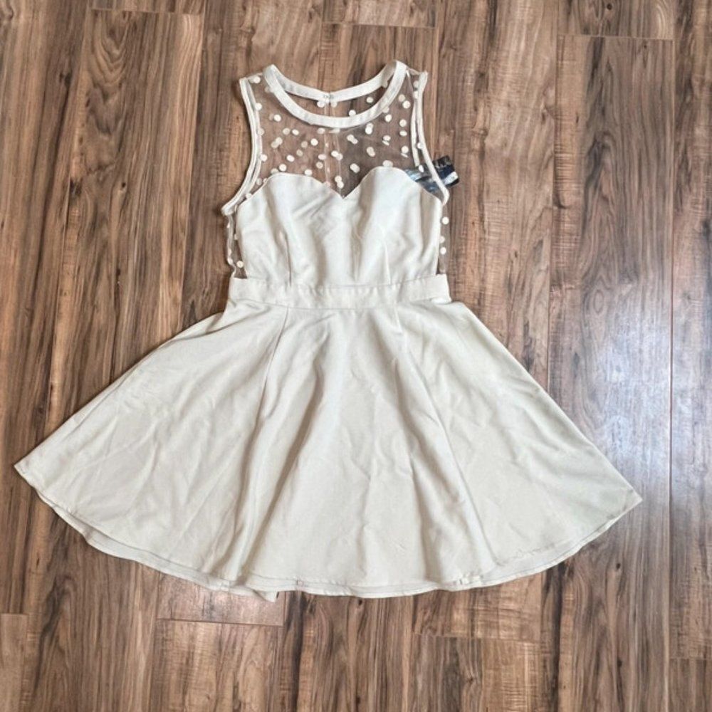 NWT Coincidence & Chance size medium beige dress